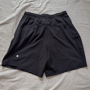 Lululemon Men’s Pace Breaker Lined Short 7" Size M Black